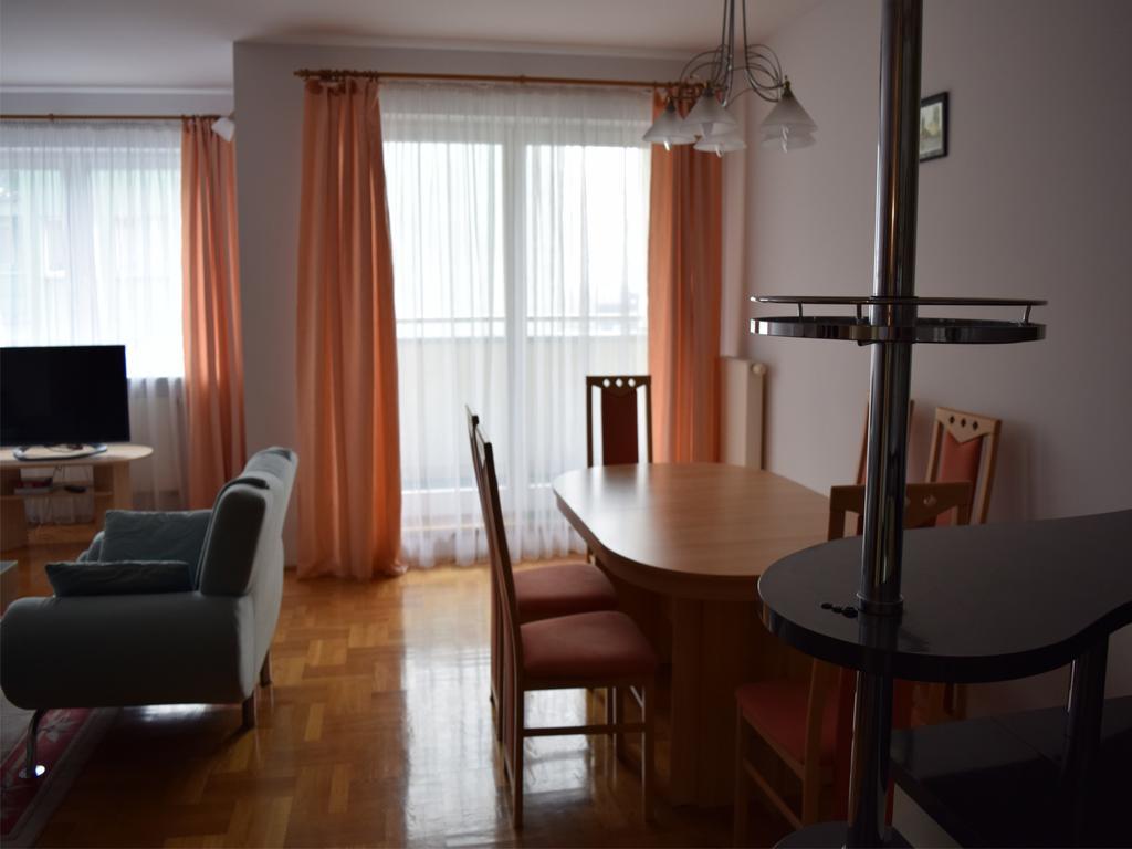 DGM Apartment Warsawa Bagian luar foto